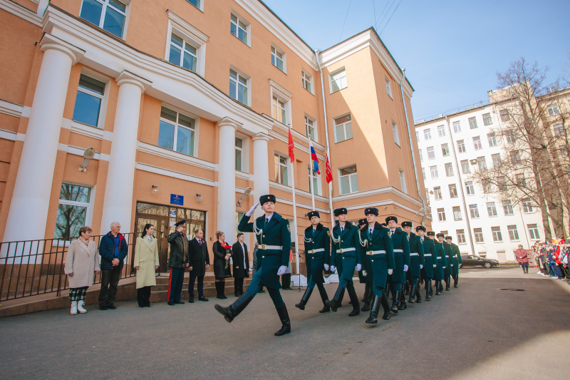 Школе № 174 Центрального района присвоили имя пожарного Ильи Белецкого, погибшего при исполнении служебных обязанностей