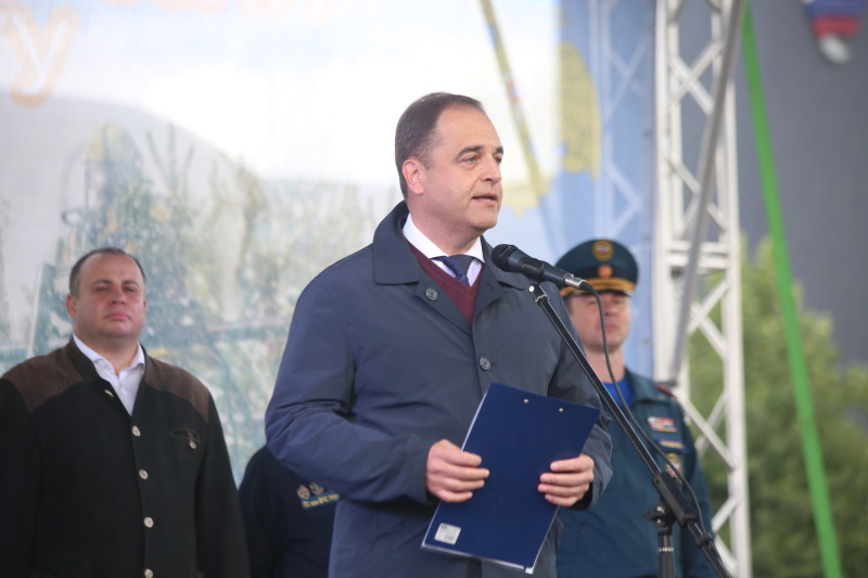 В городе на Неве прошли уникальные соревнования по скоростному маневрированию на пожарных автомобилях «Трасса-01»